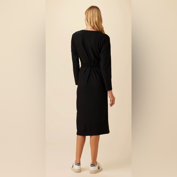 Russo Luxe Fleece Dress - Picture 5 of 7